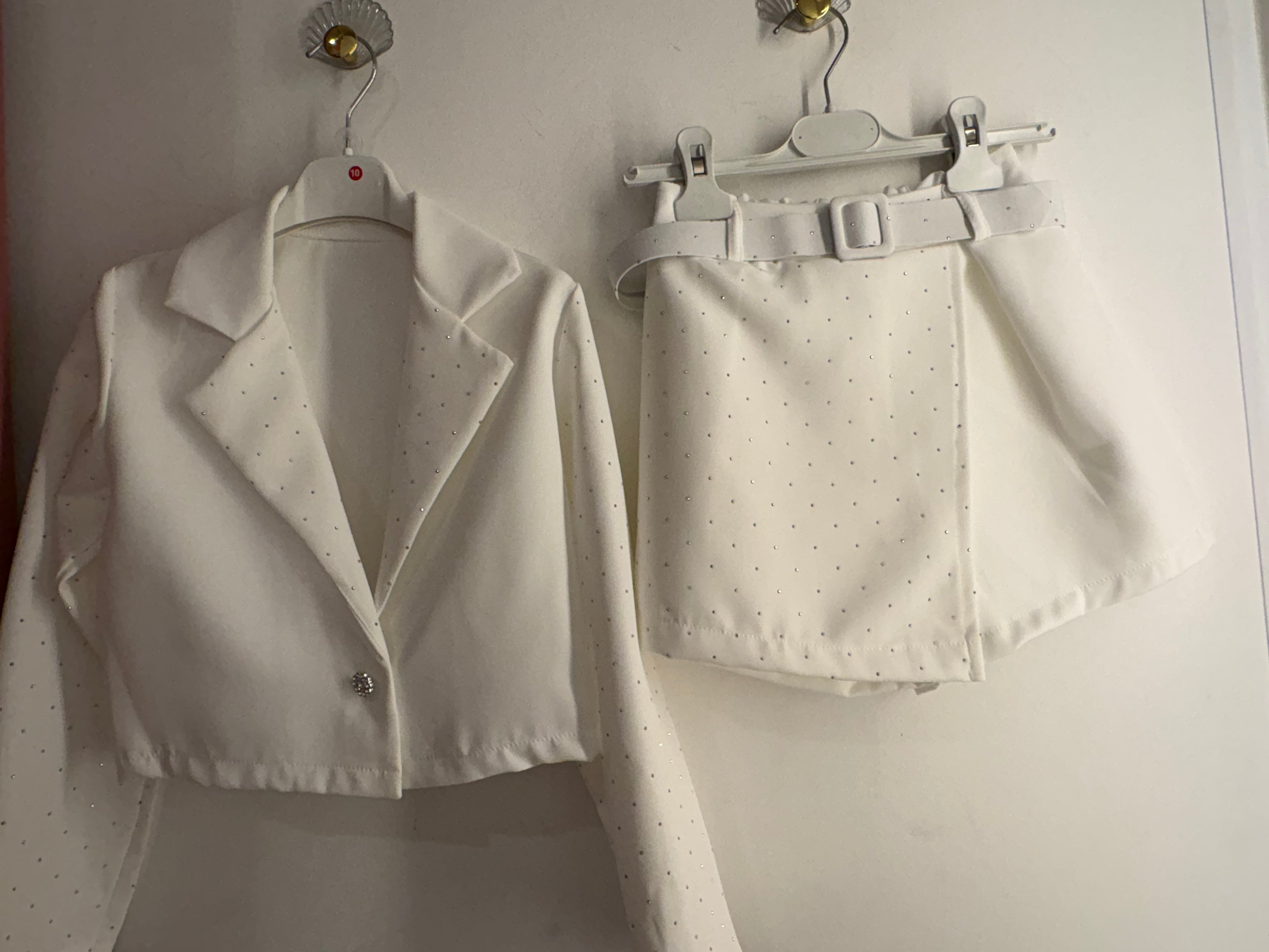 Tailleur bimba con strass
